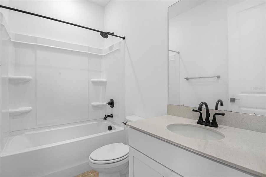 Furnished interior view inside a new home in , Tavares (Image 9).