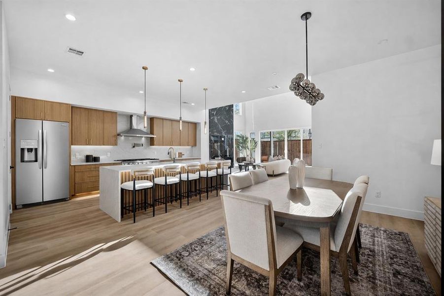 Furnished interior view inside a new home in , Dallas (Image 31).