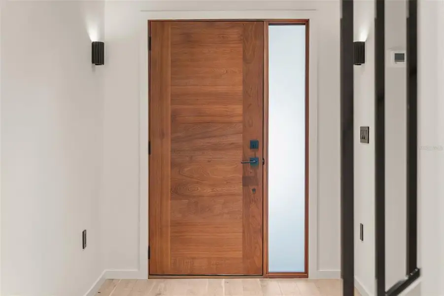 Image 71 of a home in .