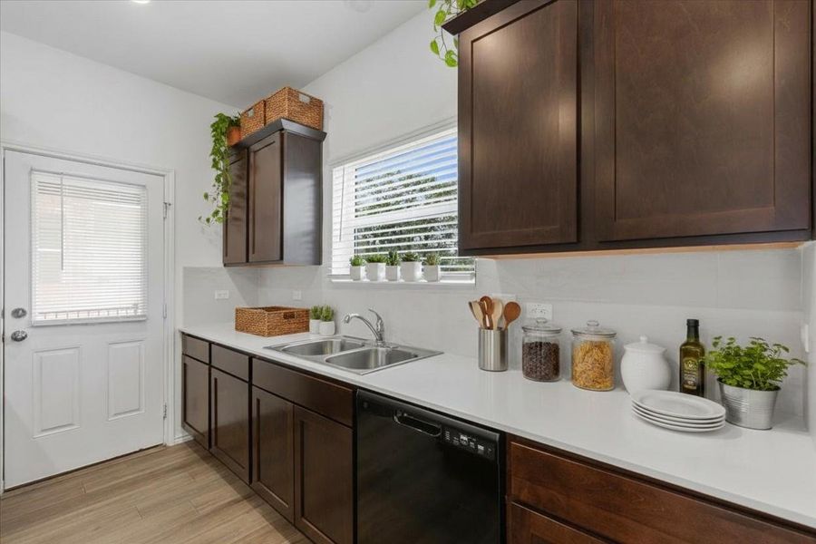 Kitchen-VS Kitchen-VS