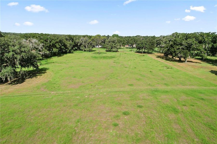 Natural landscape and outdoor views near in Dade City (Image 2). Natural landscape and outdoor views near in Dade City (Image 2).