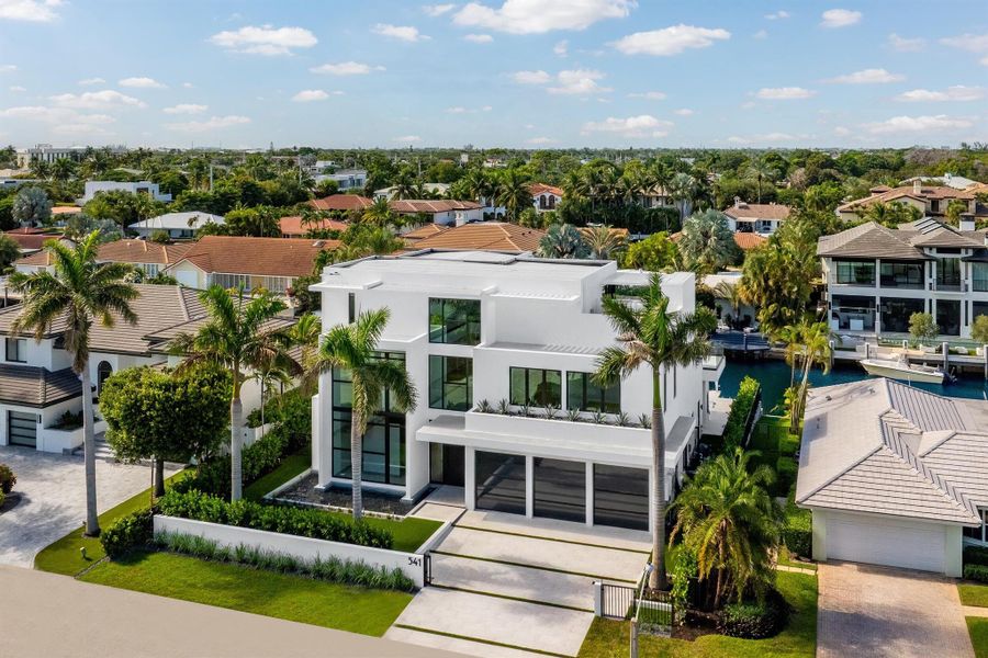 Image 77 of a home in . Image 77 of a home in .