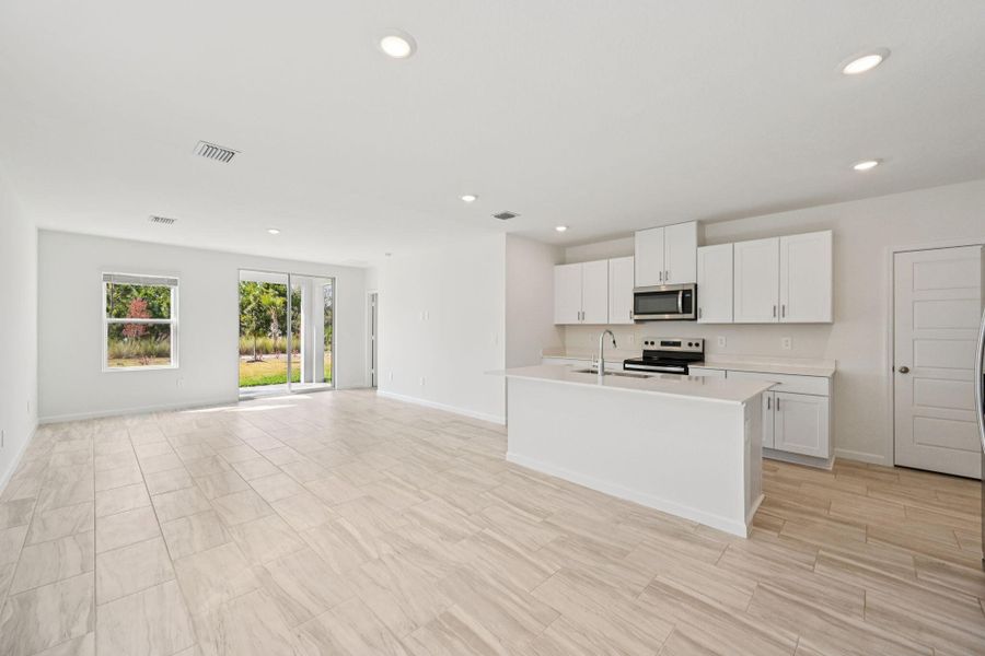 114414 New Dawn Rd FL (10)