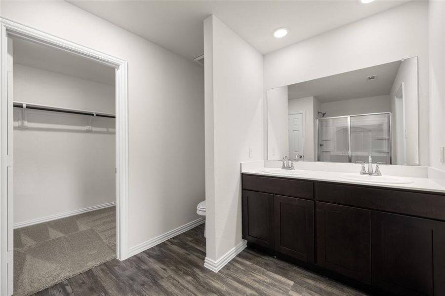 433 Rose- Primary Suite-4 433 Rose- Primary Suite-4