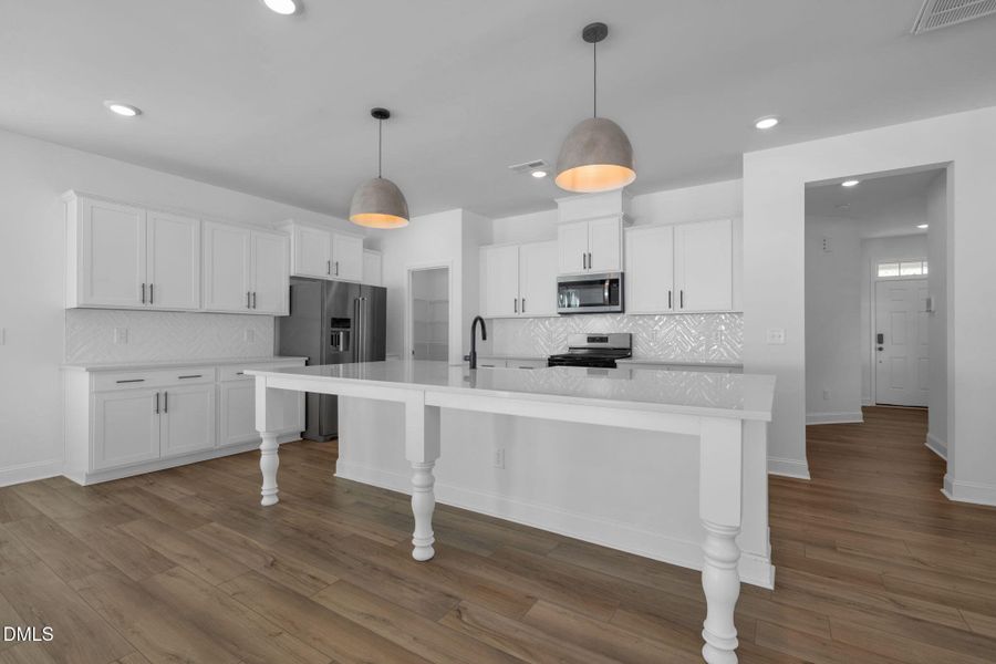 6-web-or-mls-untitled-24 6-web-or-mls-untitled-24