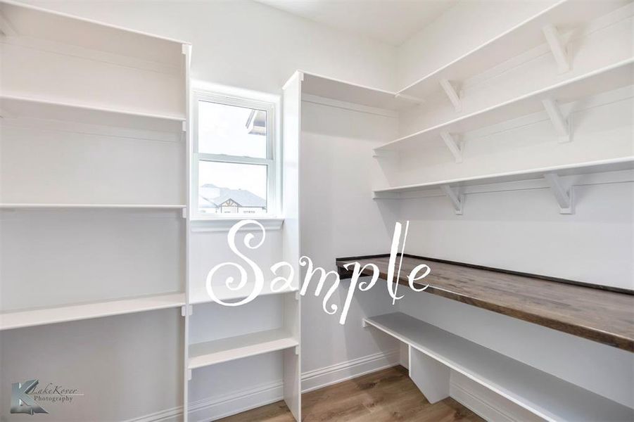 Image 33 of a home in .