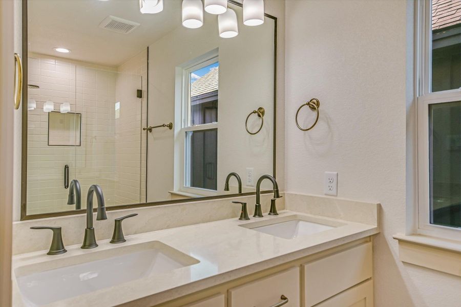 Furnished interior view inside a new home in , Wimberley (Image 9).