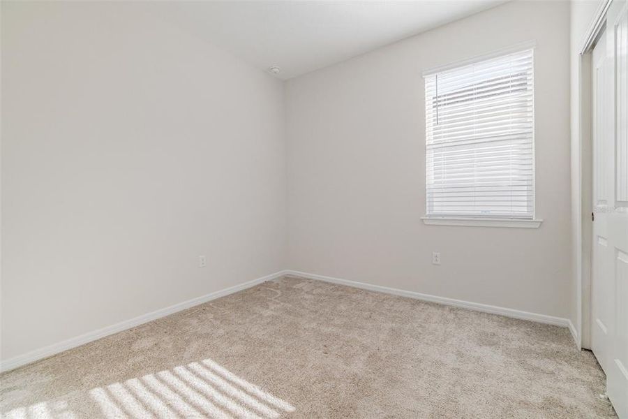 Spacious, unfurnished interior of a new home in , Clermont (Image 29).