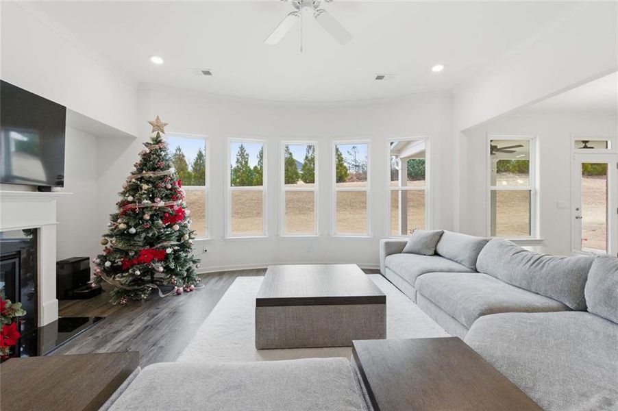 Furnished interior view inside a new home in Water Oak Estates, Lawrenceville (Image 16).