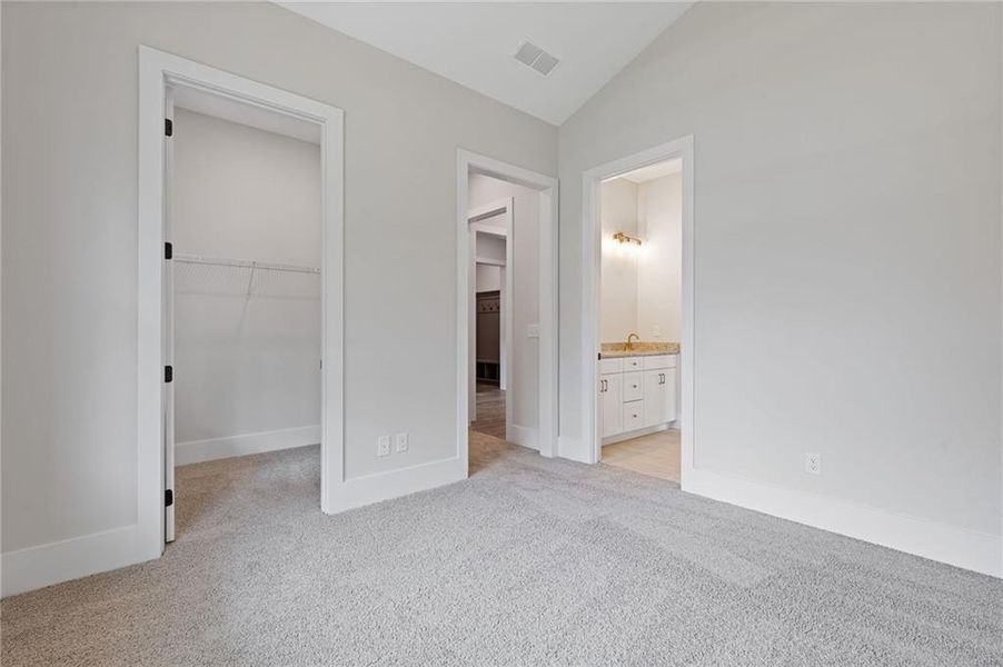 Spacious, unfurnished interior of a new home in , Watkinsville (Image 42). Spacious, unfurnished interior of a new home in , Watkinsville (Image 42).