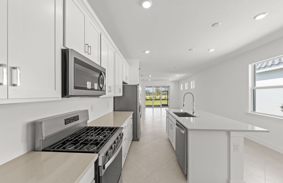 Furnished interior view inside a new home in Del Webb Oak Creek, North Fort Myers (Image 8).