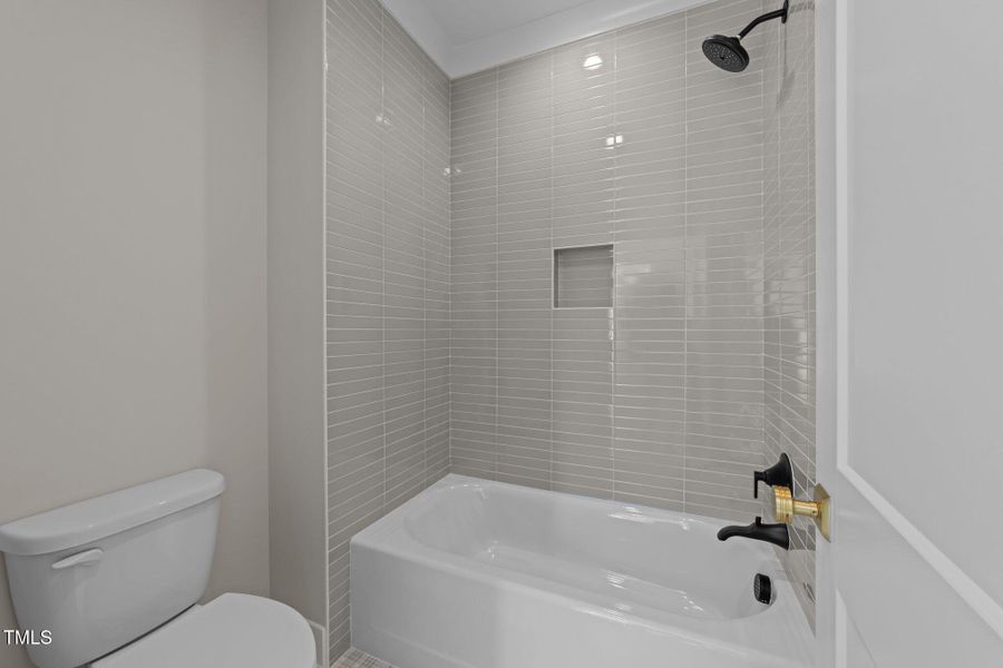 79-web-or-mls-3D5A8372