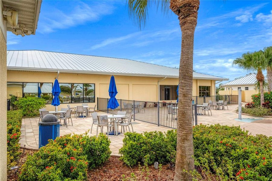 Community amenities in , Sebring (Image 30).