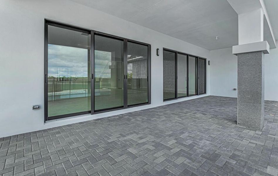 Furnished interior view inside a new home in Apex at Avenir, Palm Beach Gardens (Image 20). Furnished interior view inside a new home in Apex at Avenir, Palm Beach Gardens (Image 20).