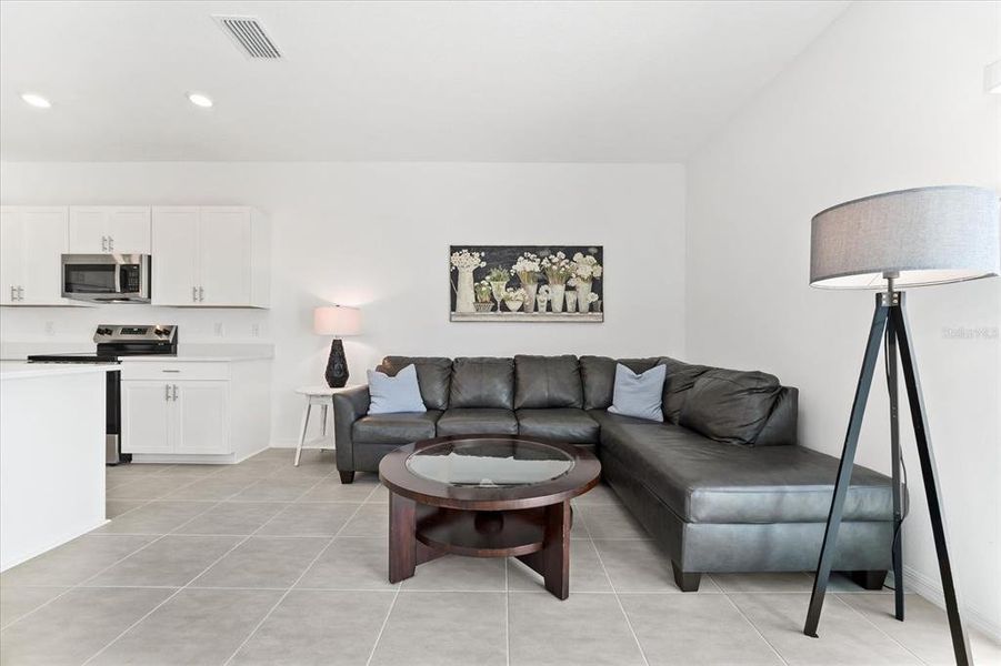 Furnished interior view inside a new home in , Sarasota (Image 36).