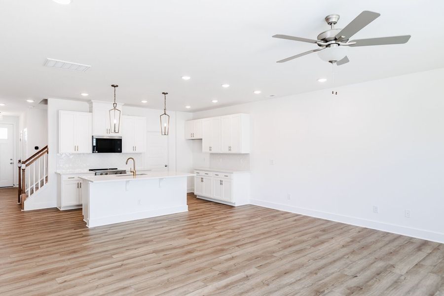 Spacious, unfurnished interior of a new home in Vaughan Farms, Angier (Image 16). Spacious, unfurnished interior of a new home in Vaughan Farms, Angier (Image 16).