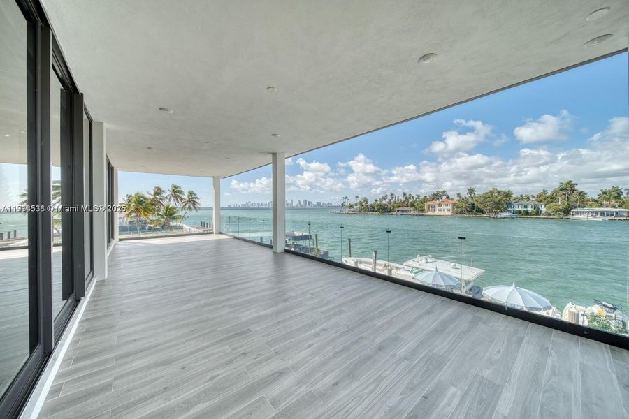 Exterior details and patio area of a home in , North Bay Village (Image 22).