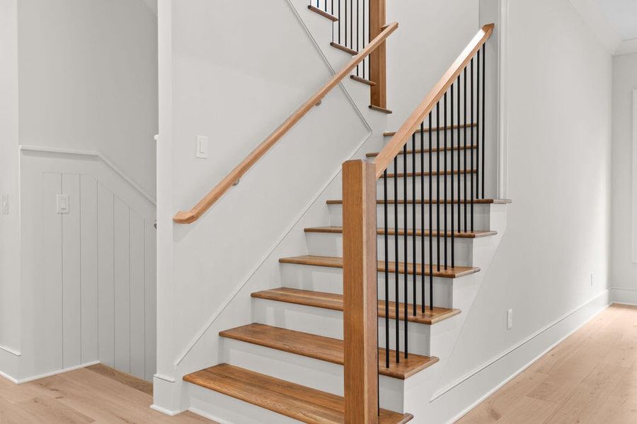 Spacious, unfurnished interior of a new home in , Seabrook Island (Image 44).