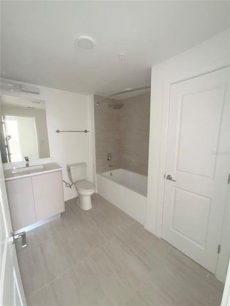 Spacious, unfurnished interior of a new home in , Orlando (Image 21). Spacious, unfurnished interior of a new home in , Orlando (Image 21).