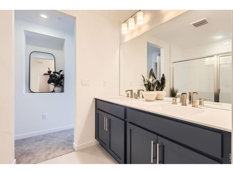 Furnished interior view inside a new home in , Longmont (Image 9).