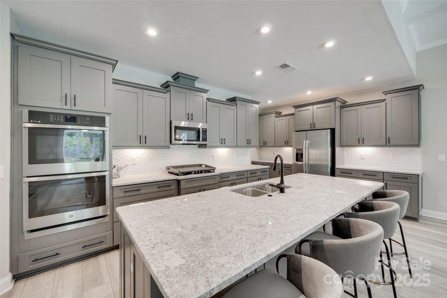 Furnished interior view inside a new home in Handsmill on Lake Wylie, York (Image 8).