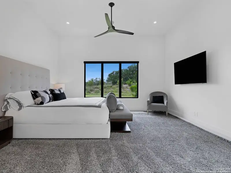 Furnished interior view inside a new home in , Boerne (Image 6).