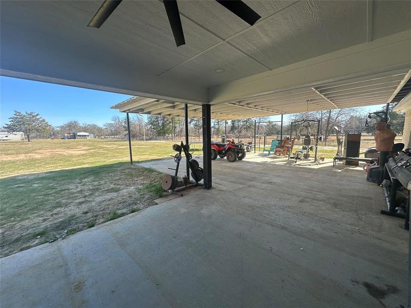 Exterior details and patio area of a home in , Mexia (Image 19).