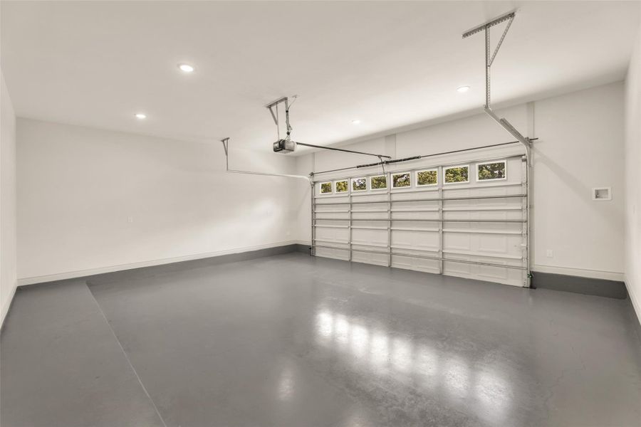 Spacious, unfurnished interior of a new home in , College Station (Image 25). Spacious, unfurnished interior of a new home in , College Station (Image 25).