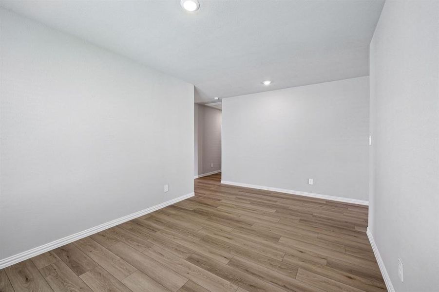 Photo is not of the actual home, but is an inspirational photo of builder’s model home and may depict options, furnishings, and/or decorator features that are not included. Photo is not of the actual home, but is an inspirational photo of builder’s model home and may depict options, furnishings, and/or decorator features that are not included.