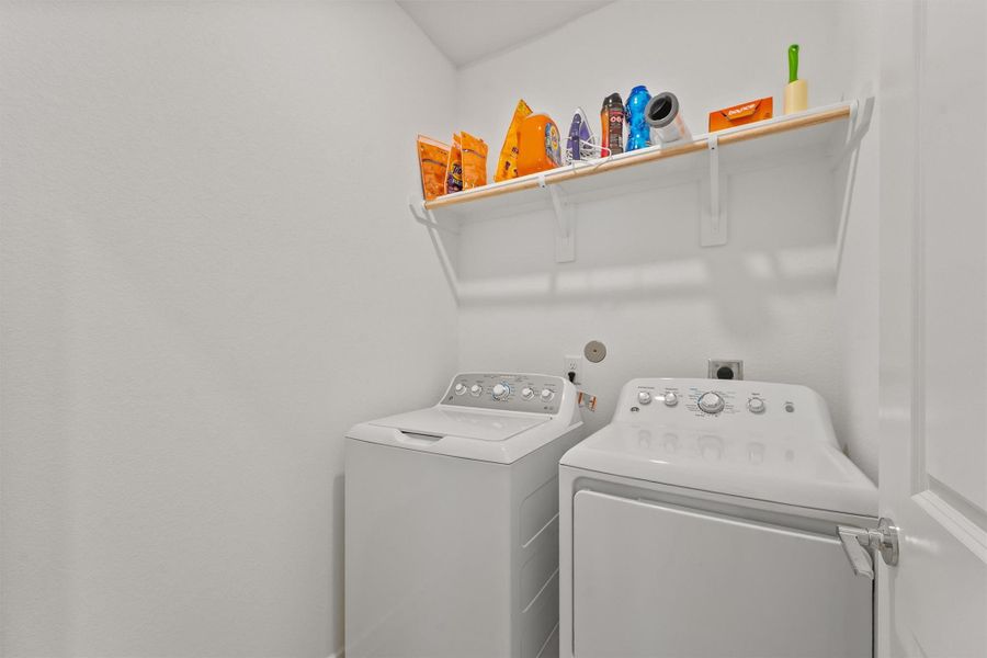 Image 14 of a home in Mason Woods 40s. Image 14 of a home in Mason Woods 40s.