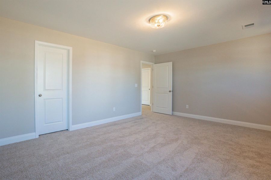 Spacious, unfurnished interior of a new home in The Cove, Sumter (Image 49).