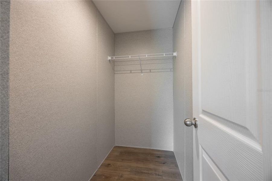 Spacious, unfurnished interior of a new home in , Interlachen (Image 30).