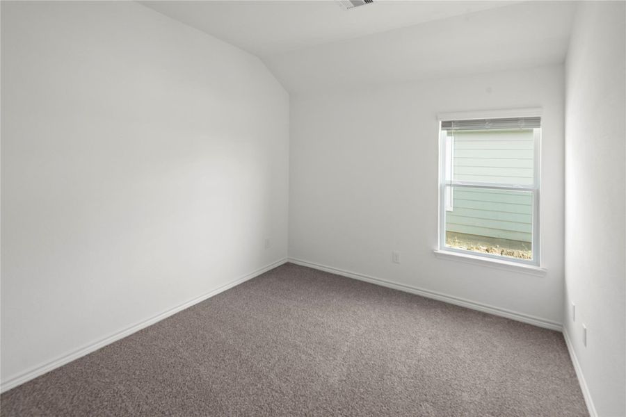Spacious, unfurnished interior of a new home in , Dayton (Image 19).