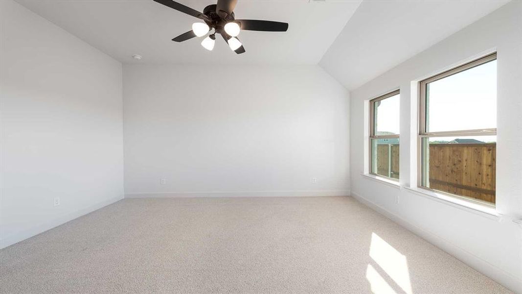 Spacious, unfurnished interior of a new home in The Heights At Uptown Celina 45', Celina (Image 16).