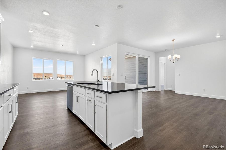 17095 W 92nd Loop ~ Ready Now!