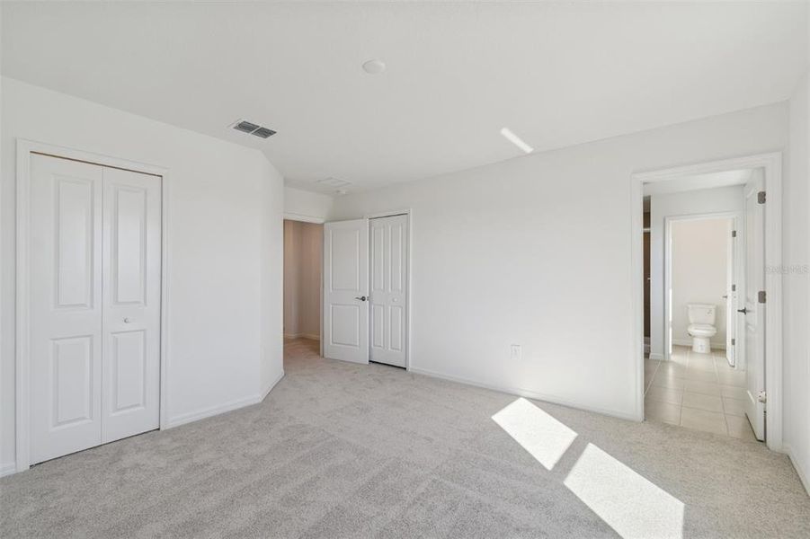 Spacious, unfurnished interior of a new home in Southpointe, Palmetto (Image 24).