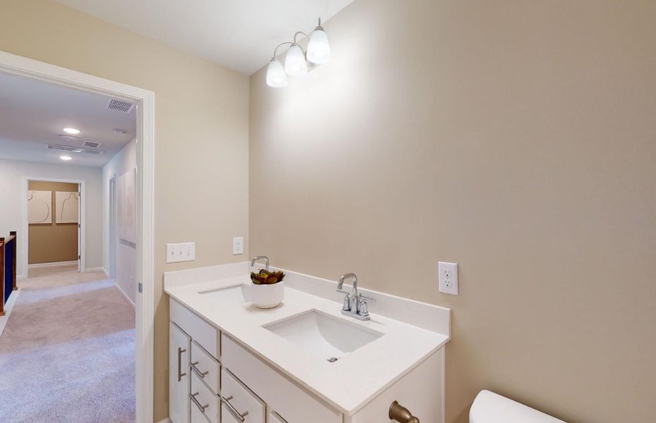 Hampton Secondary Bathroom