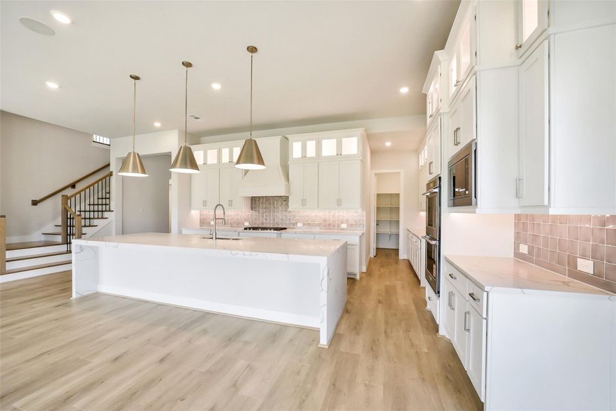 Furnished interior view inside a new home in Sienna 65', Missouri City (Image 16).