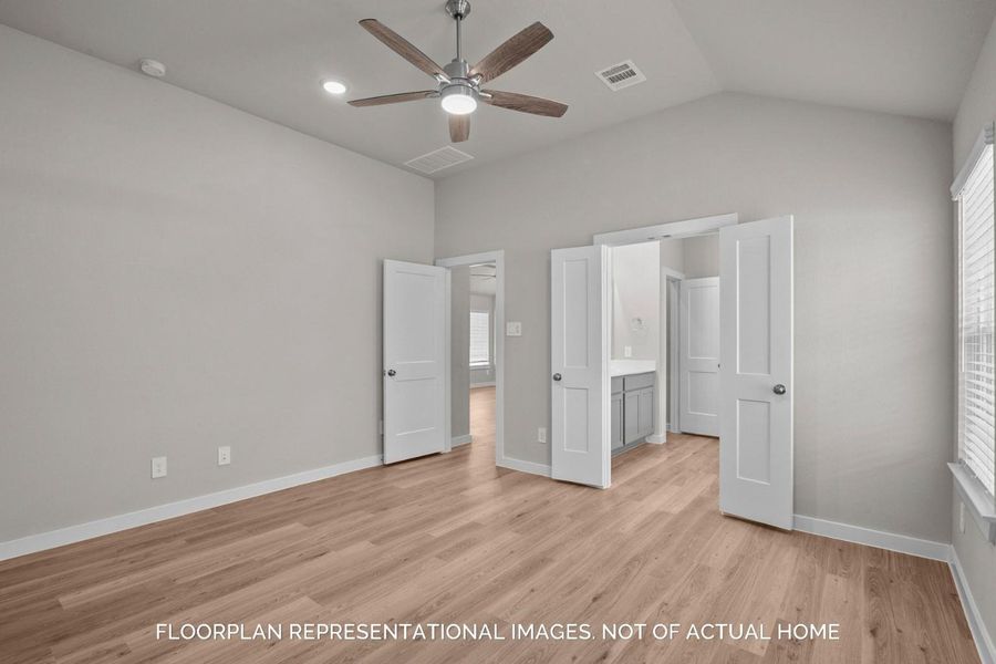 Spacious, unfurnished interior of a new home in Moran Ranch, Willis (Image 13). Spacious, unfurnished interior of a new home in Moran Ranch, Willis (Image 13).