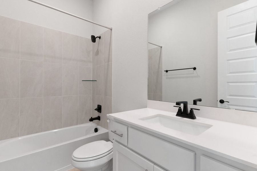 Image 57 of a home in Broken Oak.