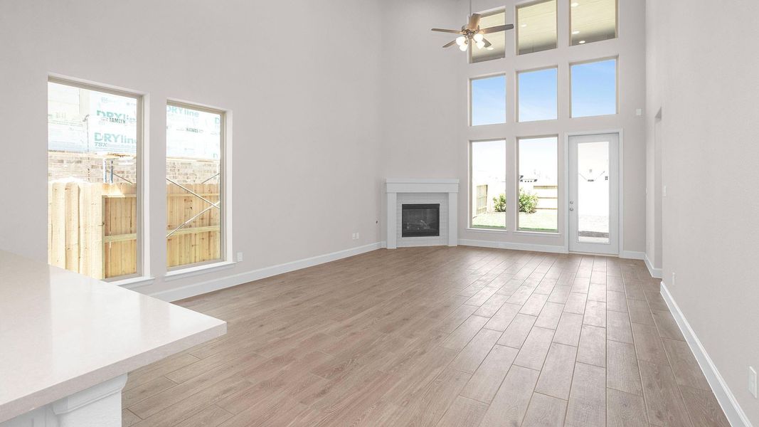 Spacious, unfurnished interior of a new home in Marvida 45' - Gated, Cypress (Image 6). Spacious, unfurnished interior of a new home in Marvida 45' - Gated, Cypress (Image 6).