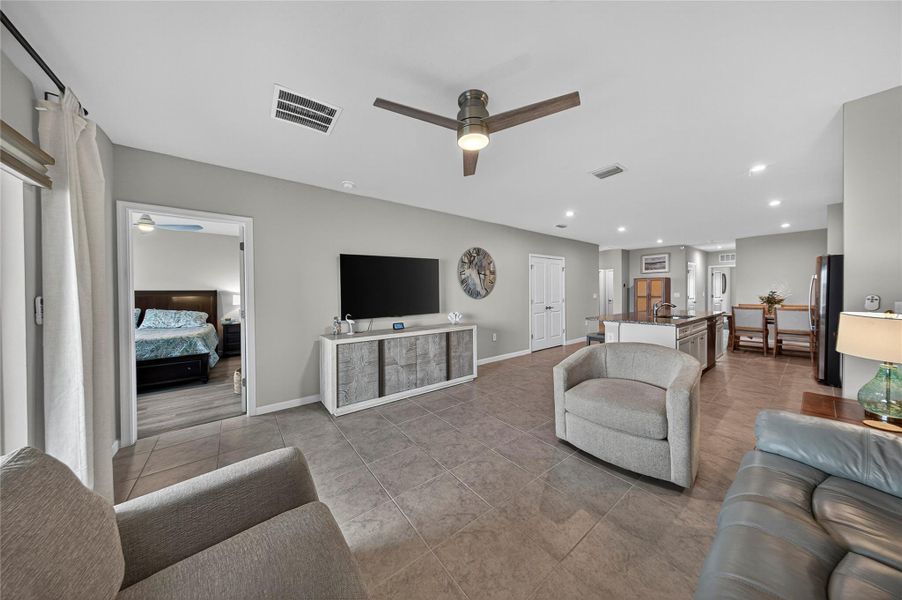 Furnished interior view inside a new home in , Port St. Lucie (Image 14).