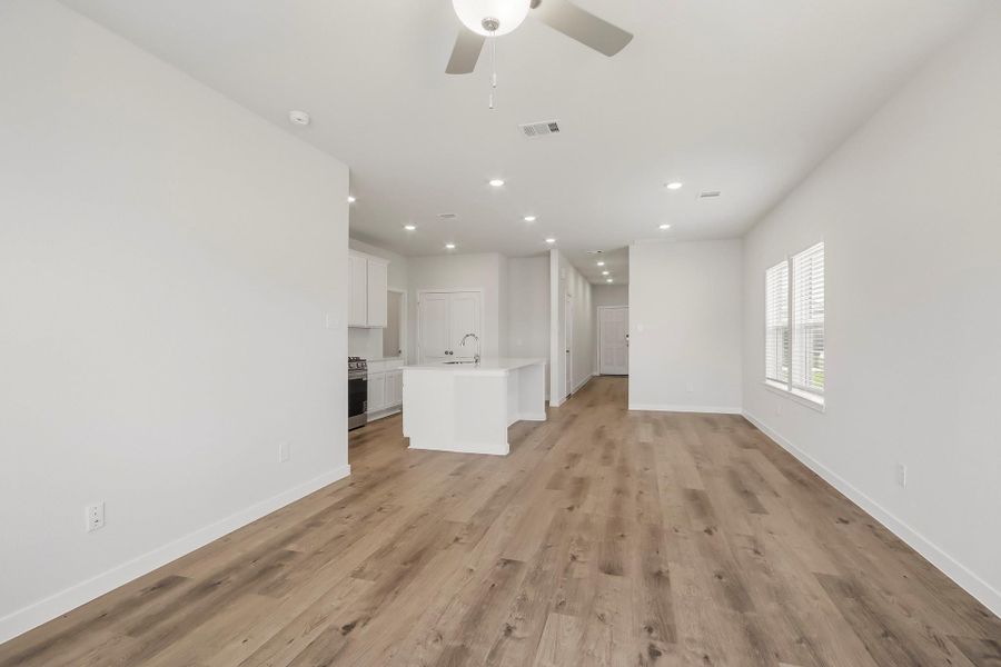 Spacious, unfurnished interior of a new home in The Villages at Westpointe, Dayton (Image 7). Spacious, unfurnished interior of a new home in The Villages at Westpointe, Dayton (Image 7).