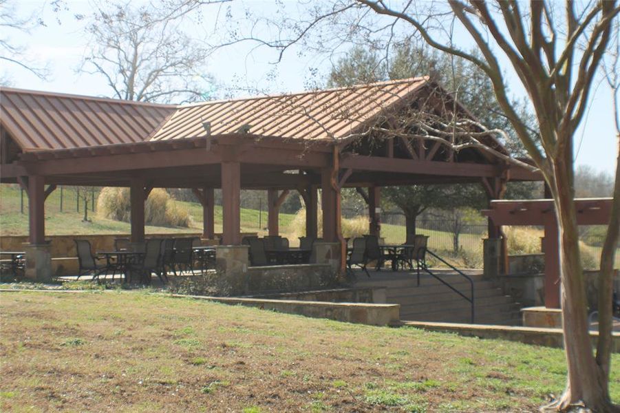 Community amenities in , Athens (Image 4).