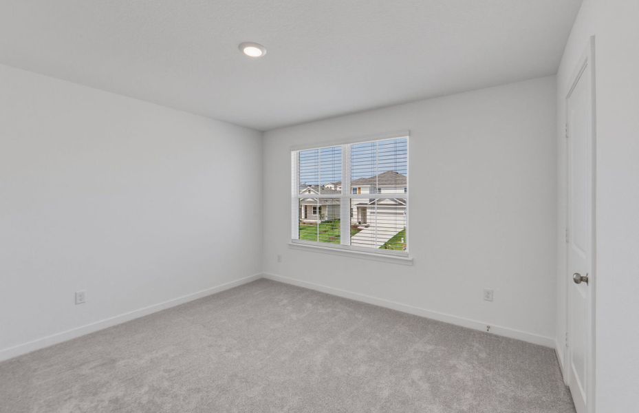 Spacious, unfurnished interior of a new home in Skyview, Belton (Image 27).