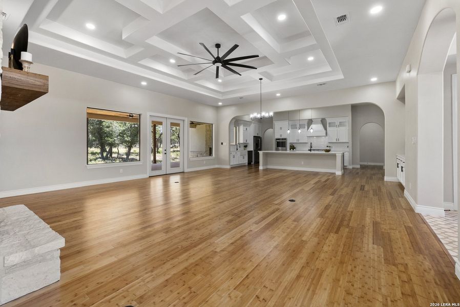 Spacious, unfurnished interior of a new home in , New Braunfels (Image 24).