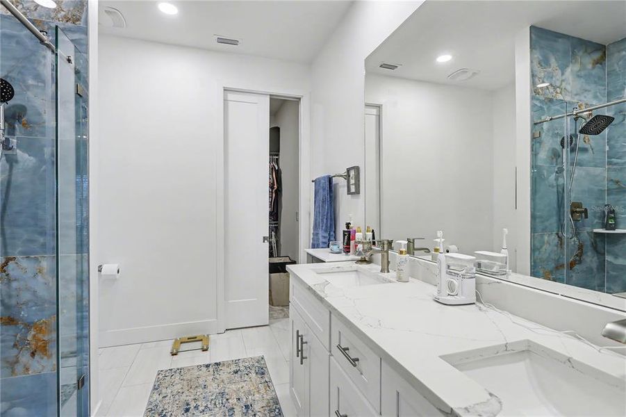 Furnished interior view inside a new home in , Pinellas Park (Image 14). Furnished interior view inside a new home in , Pinellas Park (Image 14).