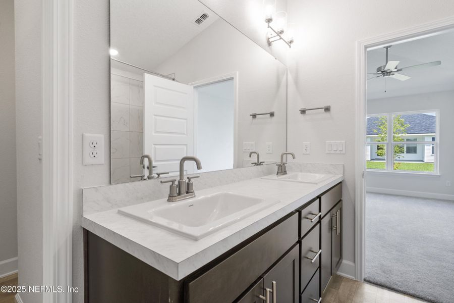 Furnished interior view inside a new home in Summerglen, Jacksonville (Image 3). Furnished interior view inside a new home in Summerglen, Jacksonville (Image 3).