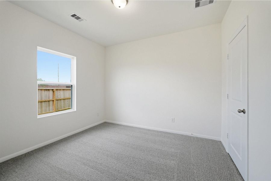 Spacious, unfurnished interior of a new home in Colony at Pinehurst, Pinehurst (Image 30).