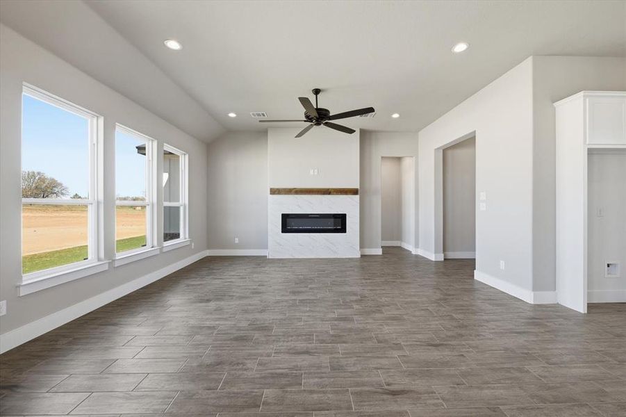 Spacious, unfurnished interior of a new home in Zion Valley, Springtown (Image 15).